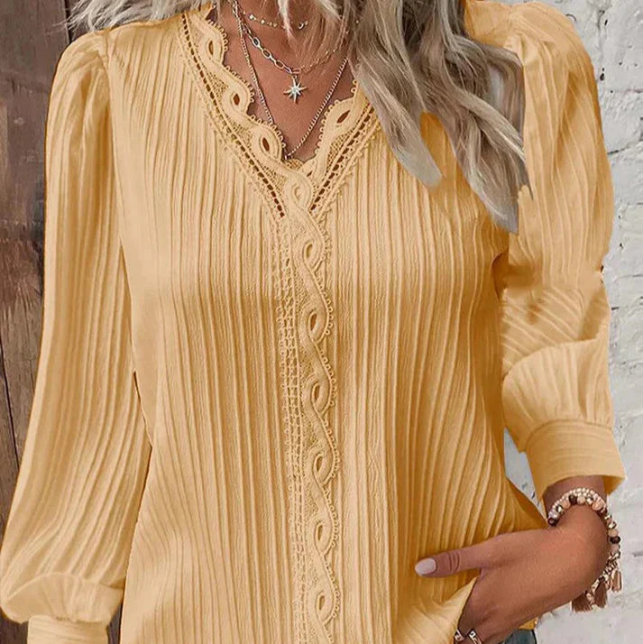 Sofia™ | Bluse Med Blondedetaljer i Chiffon