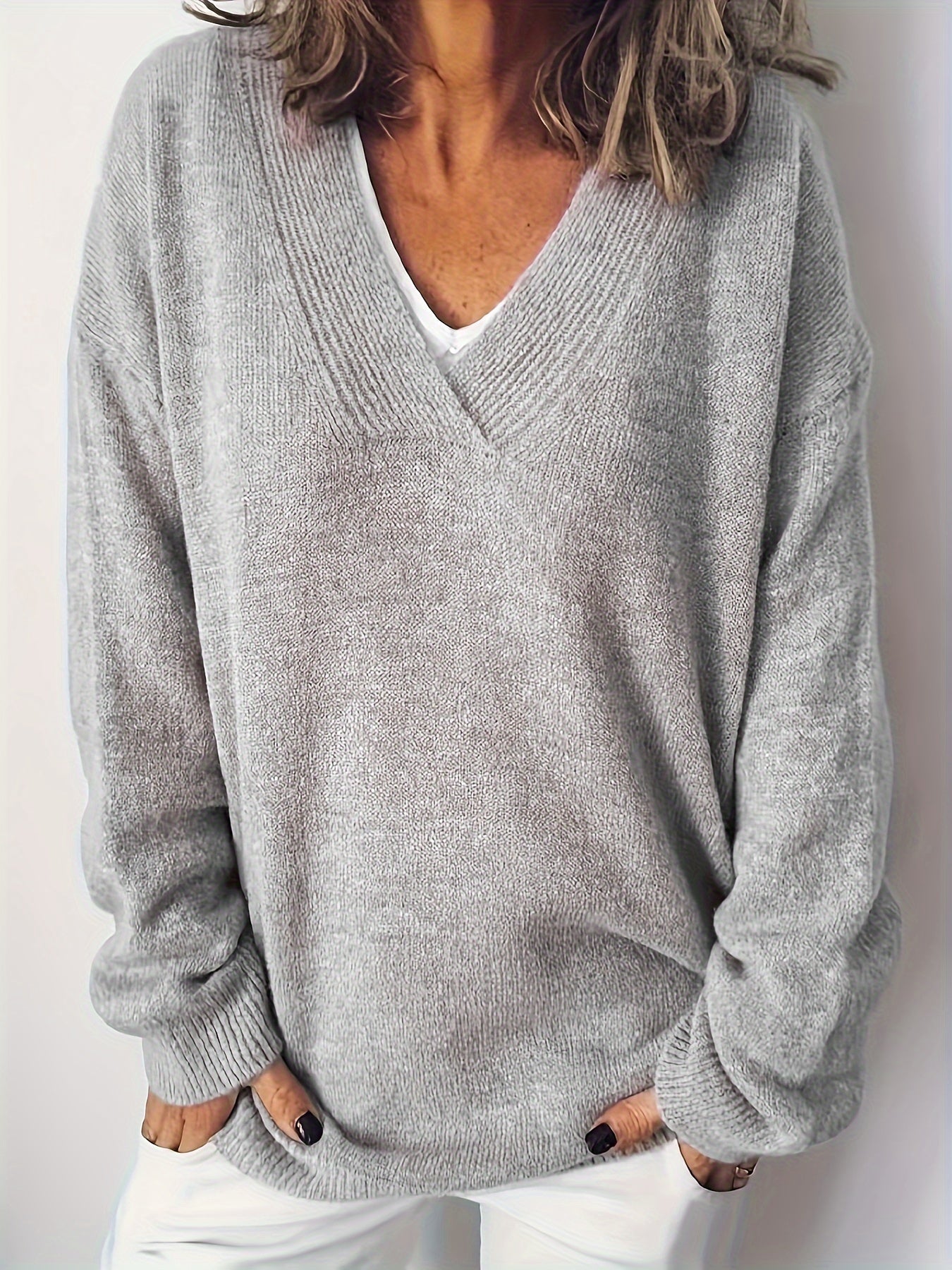 Sofia™ | Blød og Tidløs V-Hals Sweater
